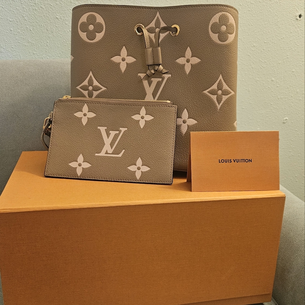 Louis Vuitton Monogram Bag Set in Taupe